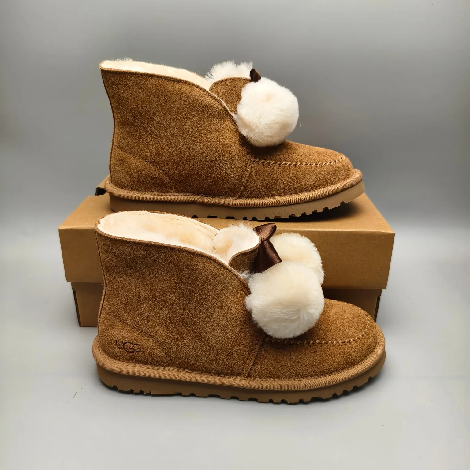 💰560 UGG sheepskin all-in-one snow boots 3517 double fur ball Kailin casual shoes Color: Maroon Sand Matching size: 35-40